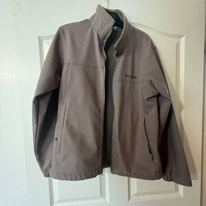 Like new Columbia jacket.